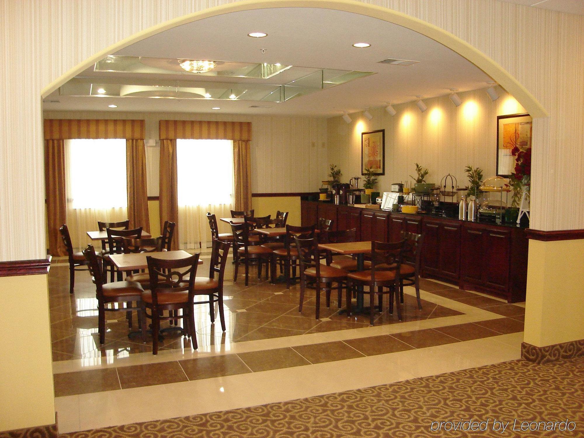 La Quinta By Wyndham Bridgeport Hotel Buitenkant foto